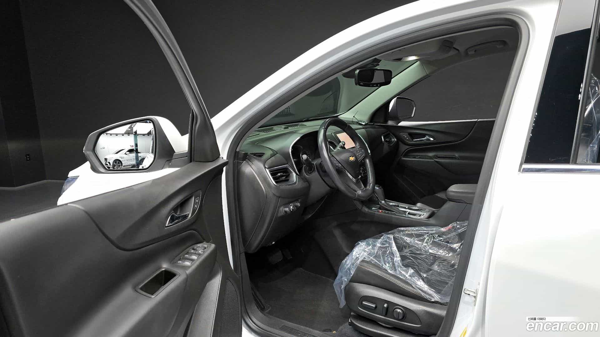 Equinox ChevroletGMDaewoo 2020.2-INNER-010