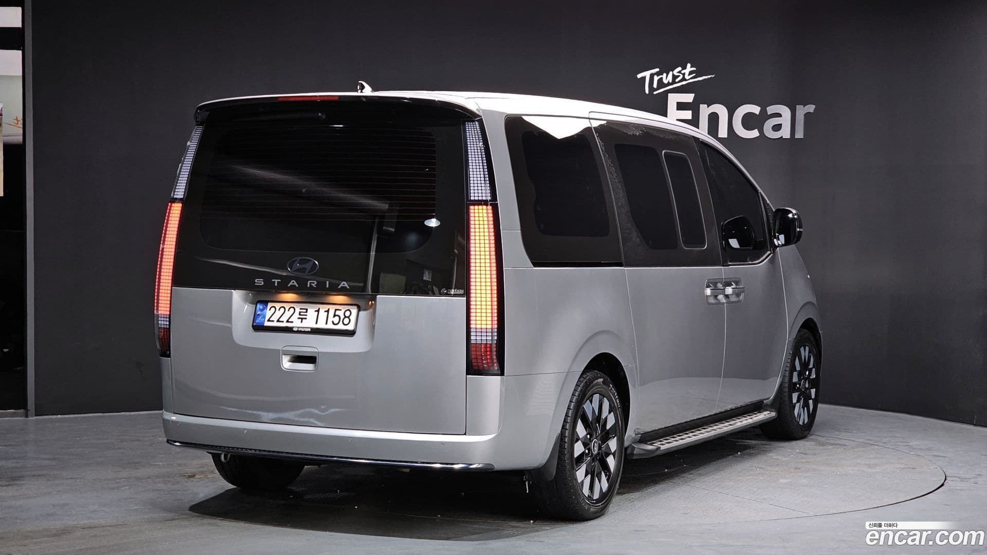 Main__Slider__Photo:Staria Hyundai 2024.9-1