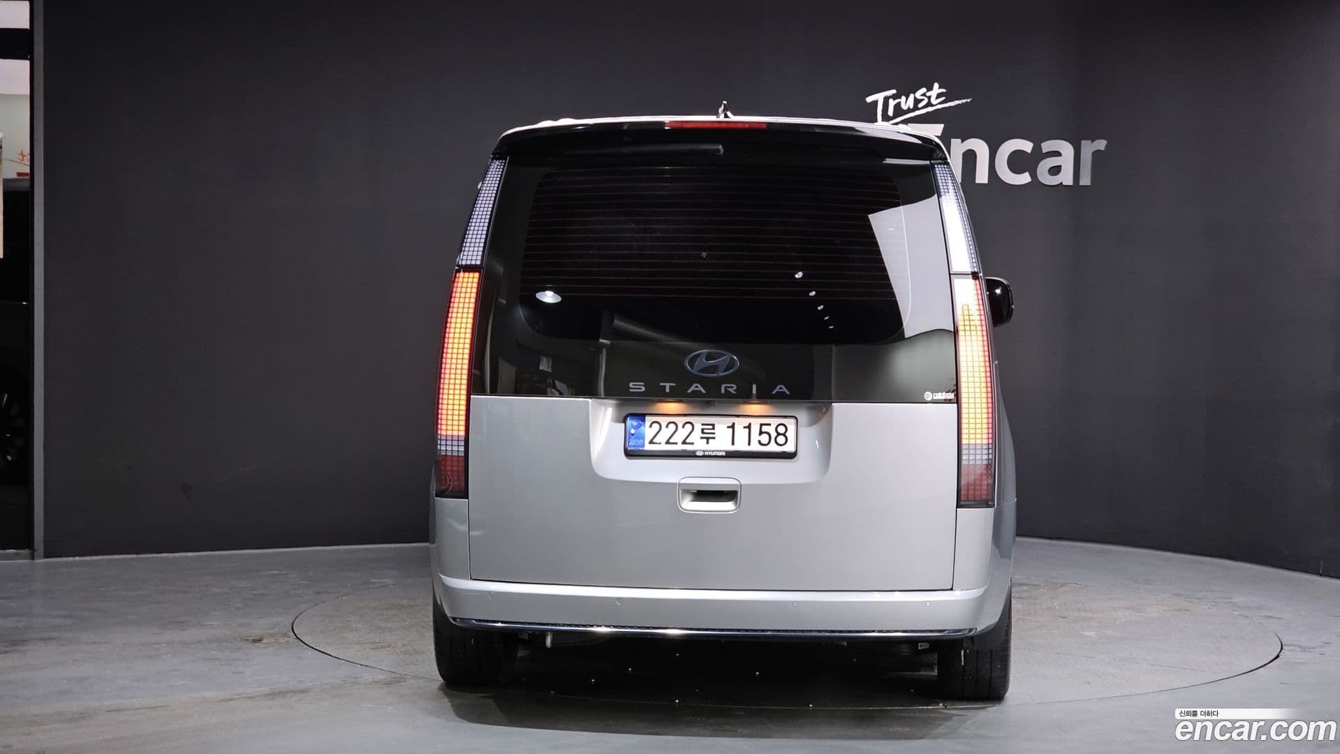 Main__Slider__Photo:Staria Hyundai 2024.9-3