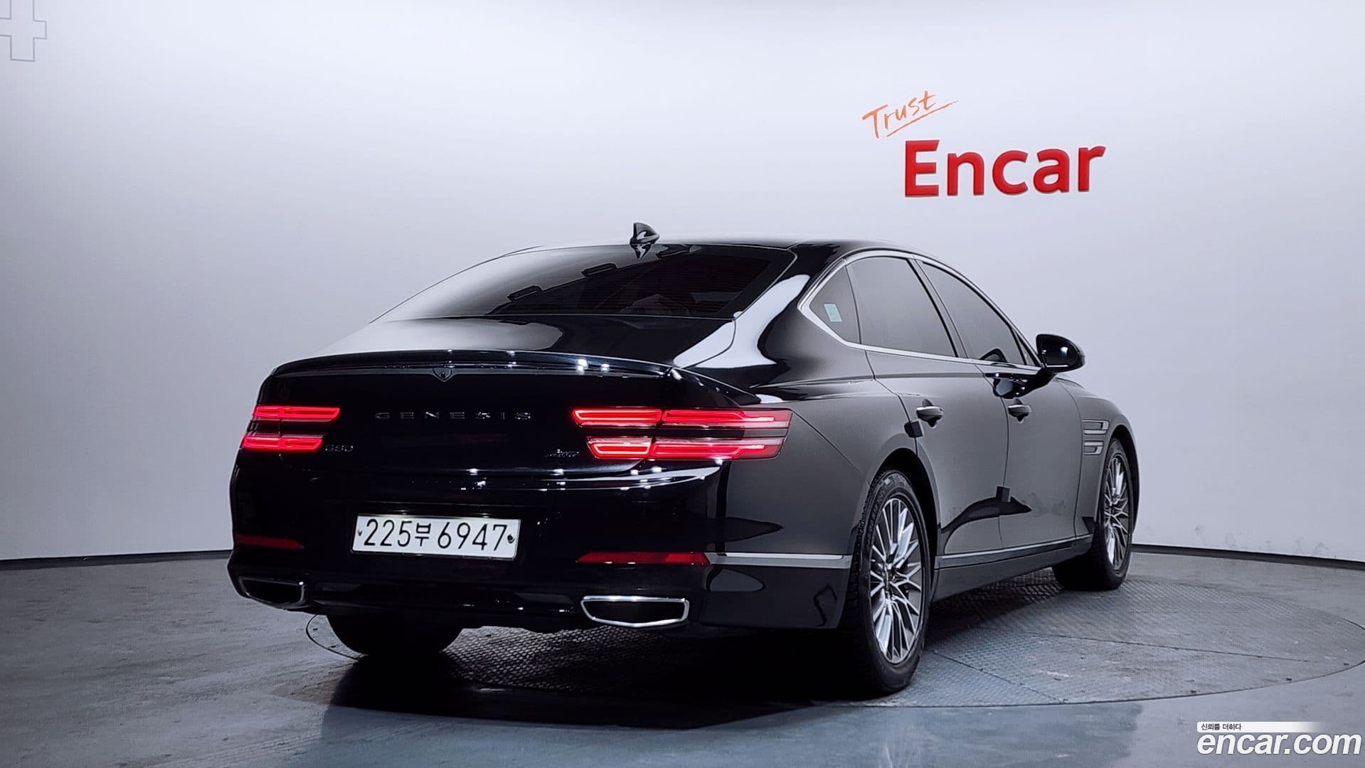 Main__Slider__Photo:G80 Genesis 2021.3-1