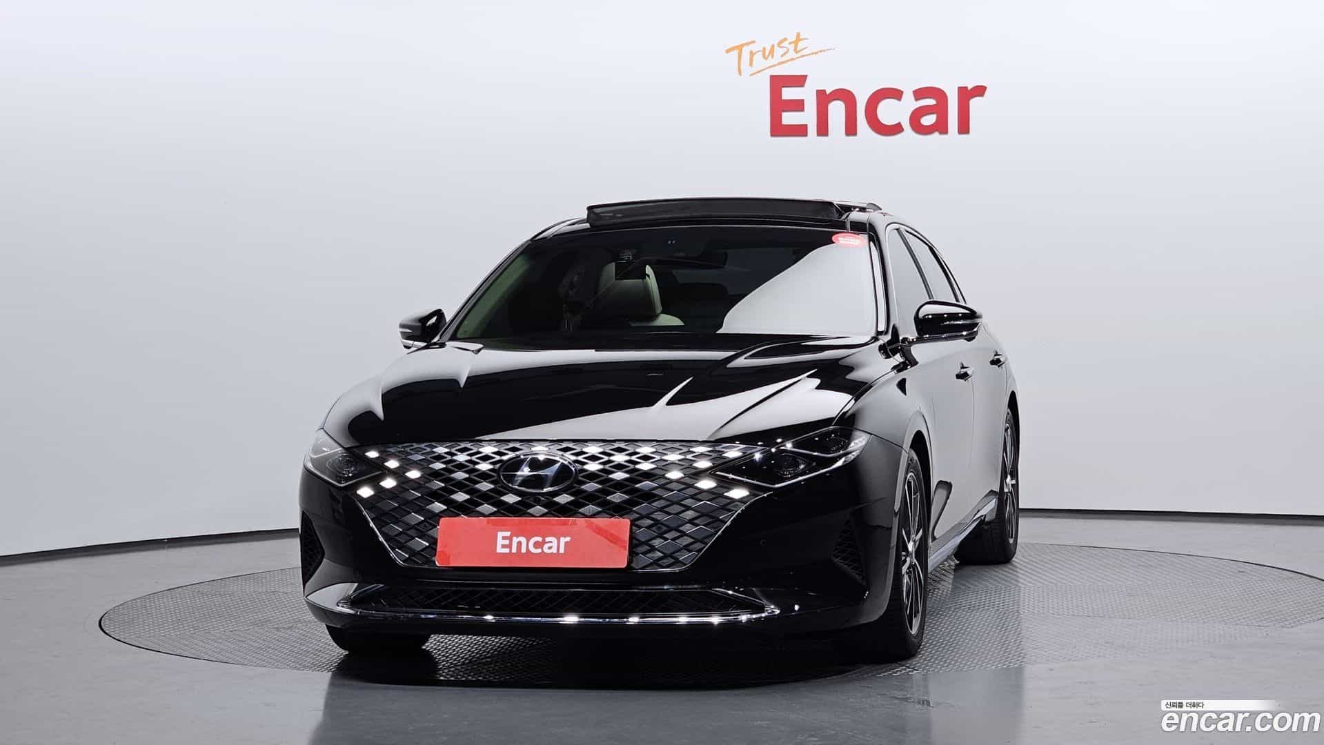 Grandeur Hyundai 2021.11-OUTER-003