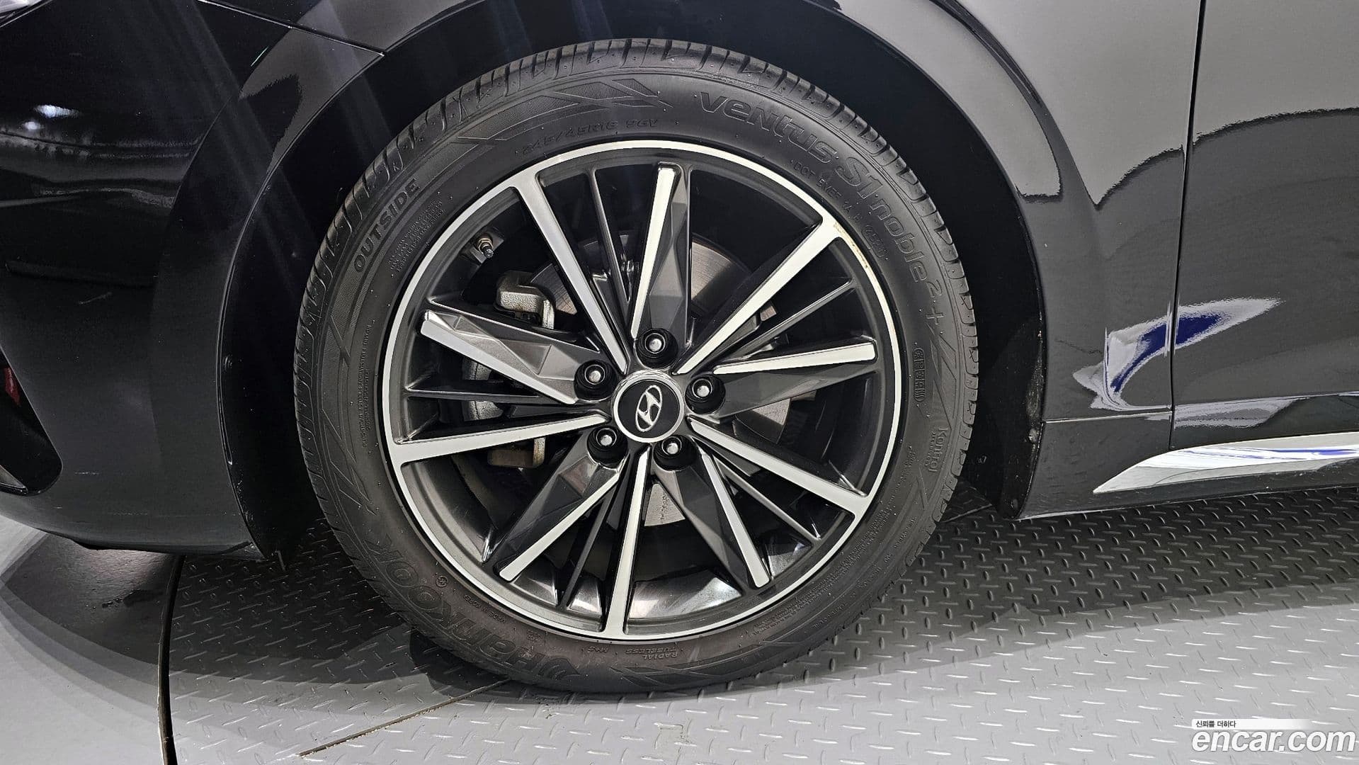 Main__Slider__Photo:Grandeur Hyundai 2021.11-4