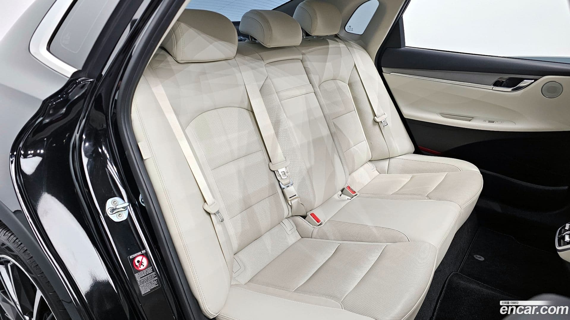 Main__Slider__Photo:Grandeur Hyundai 2021.11-12