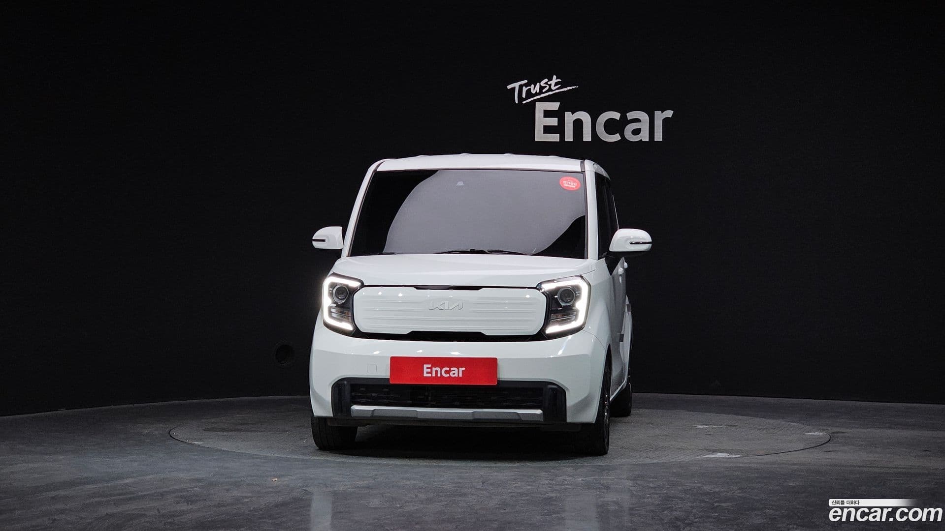 Main__Slider__Photo:RAY Kia 2024.0-2