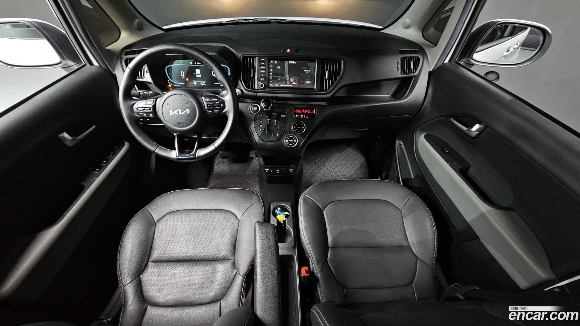 Main__Slider__Photo:RAY Kia 2024.0-6