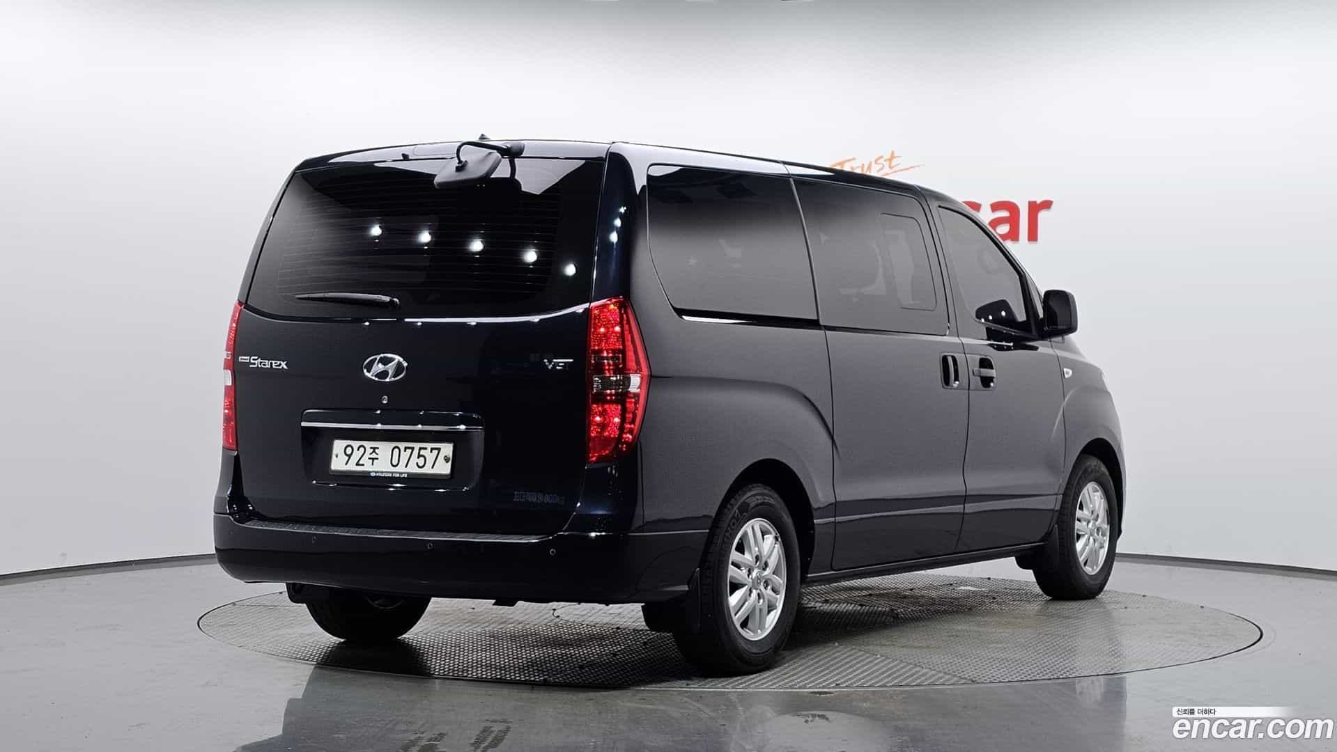 Starex Hyundai 2019.10-OUTER-002