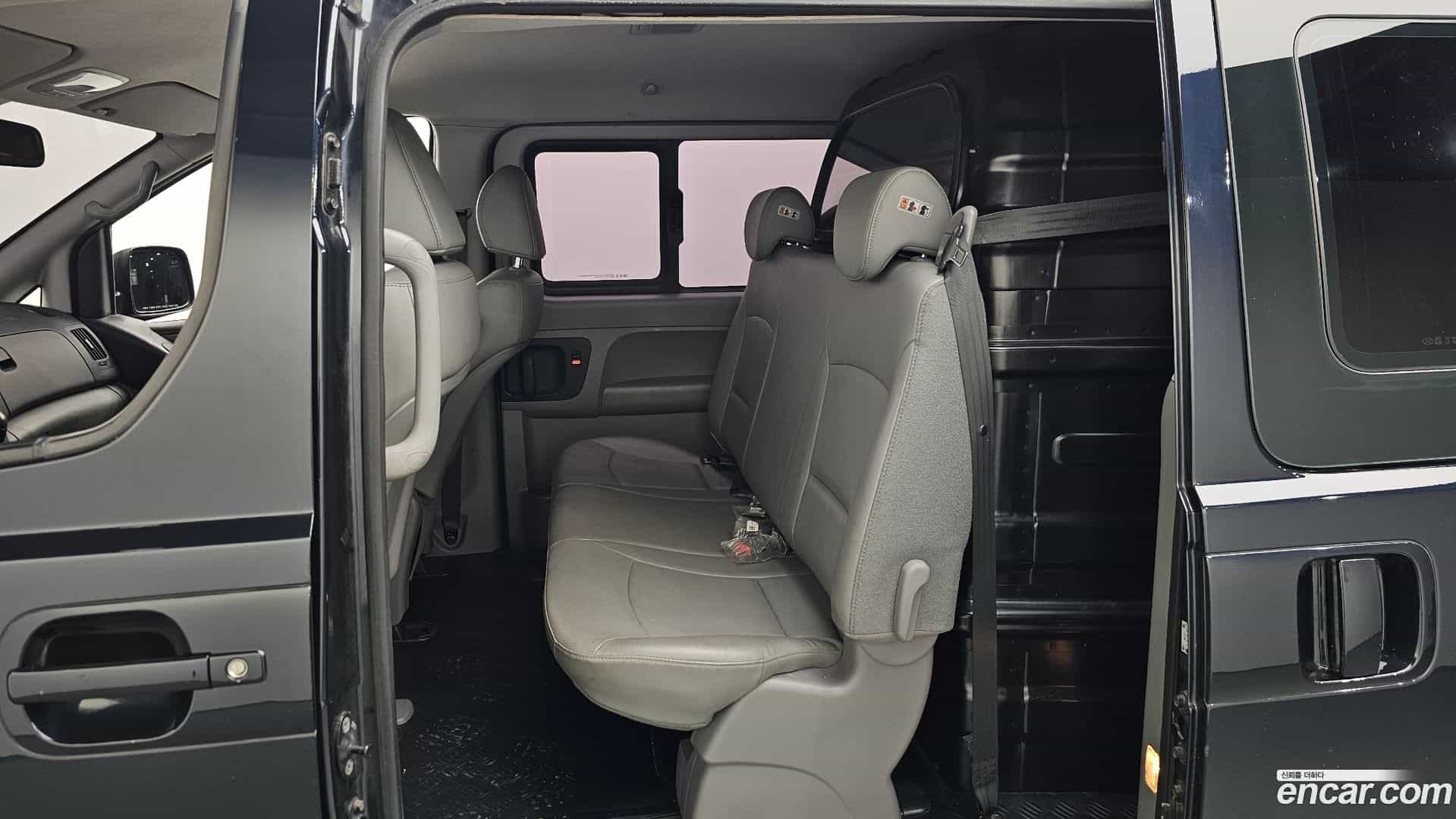 Starex Hyundai 2019.10-OPTION-015