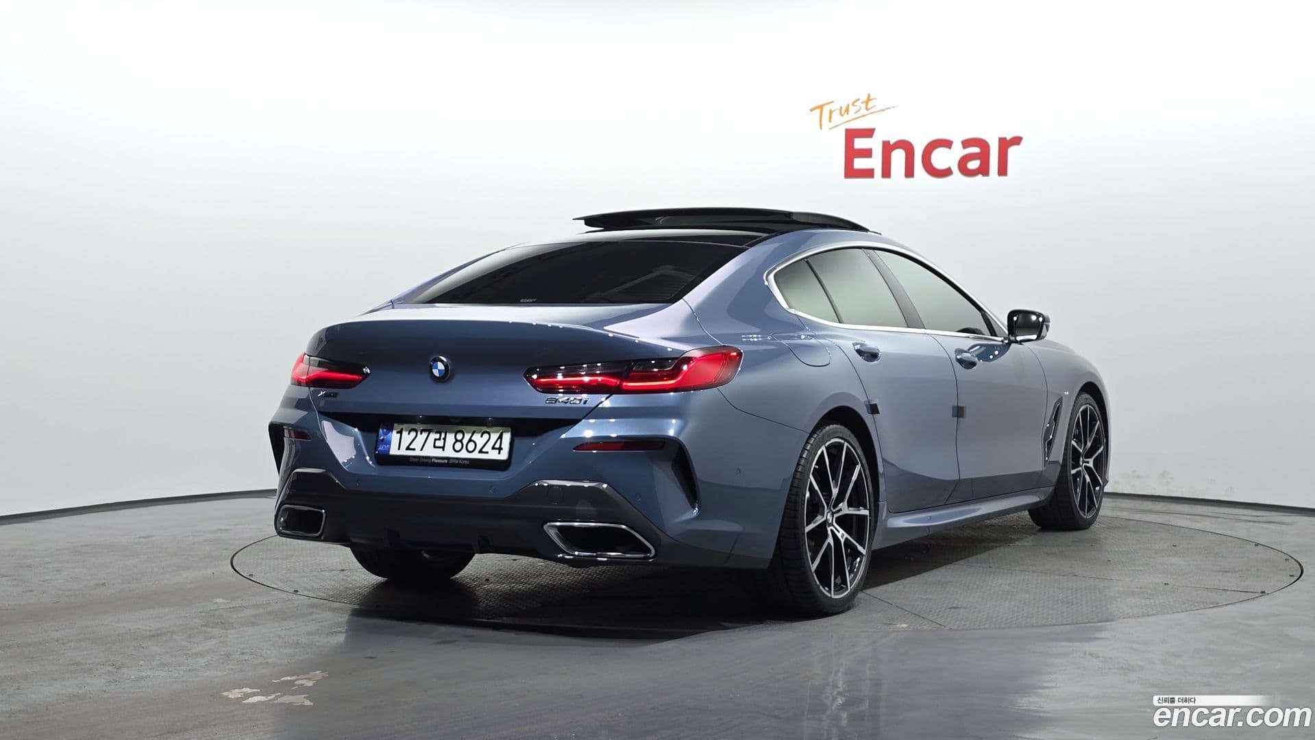 Main__Slider__Photo:8-Series BMW 2021.3-1