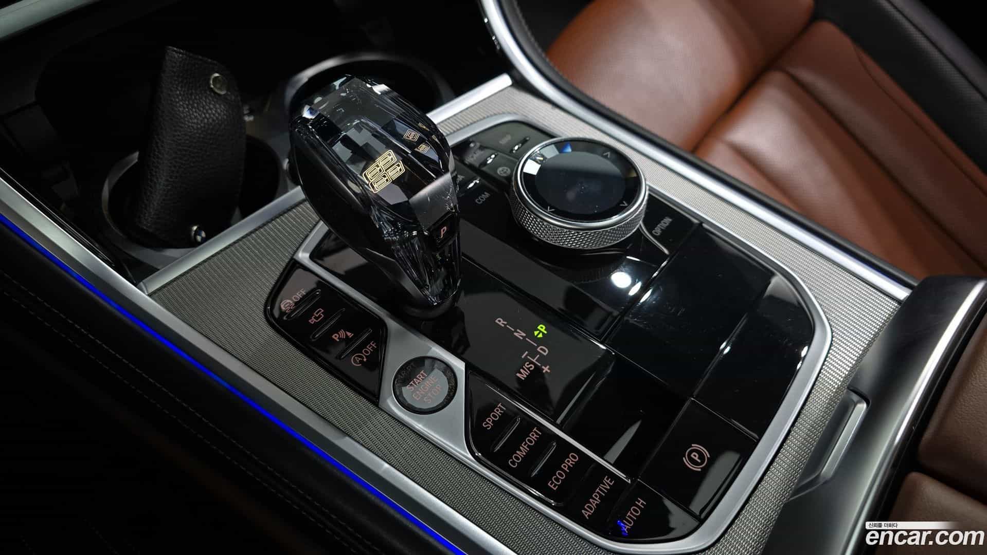 8-Series BMW 2021.3-INNER-009