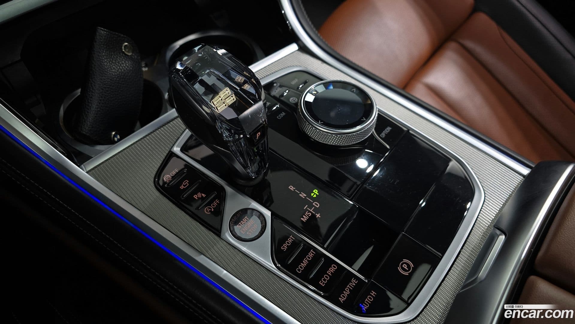 Main__Slider__Photo:8-Series BMW 2021.3-8