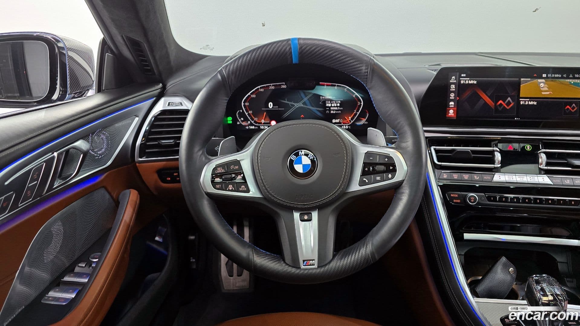 Main__Slider__Photo:8-Series BMW 2021.3-12