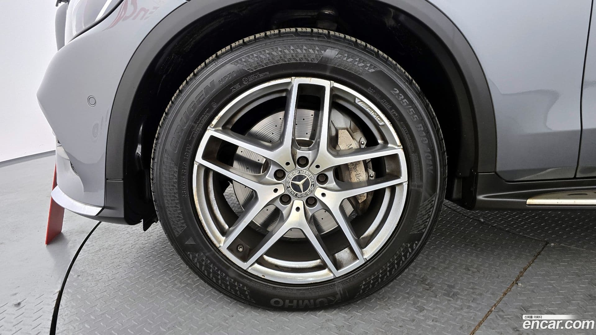 Main__Slider__Photo:GLC-Class Mercedes-Benz 2017.10-4