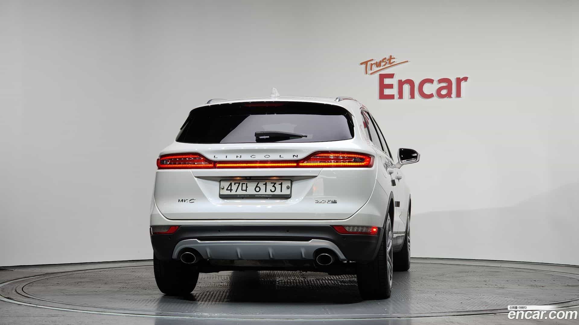 MKC Lincoln 2014.11-OUTER-004