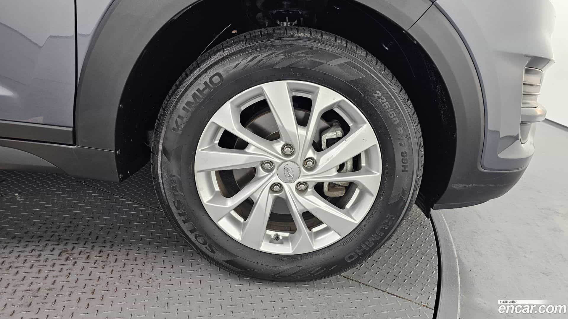 Tucson Hyundai 2018.9-OUTER-005