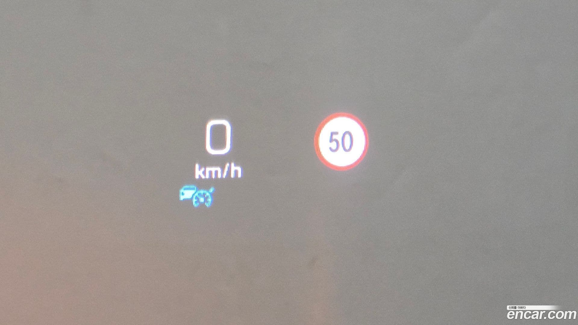 Main__Slider__Photo:E-Class Mercedes-Benz 2019.7-16