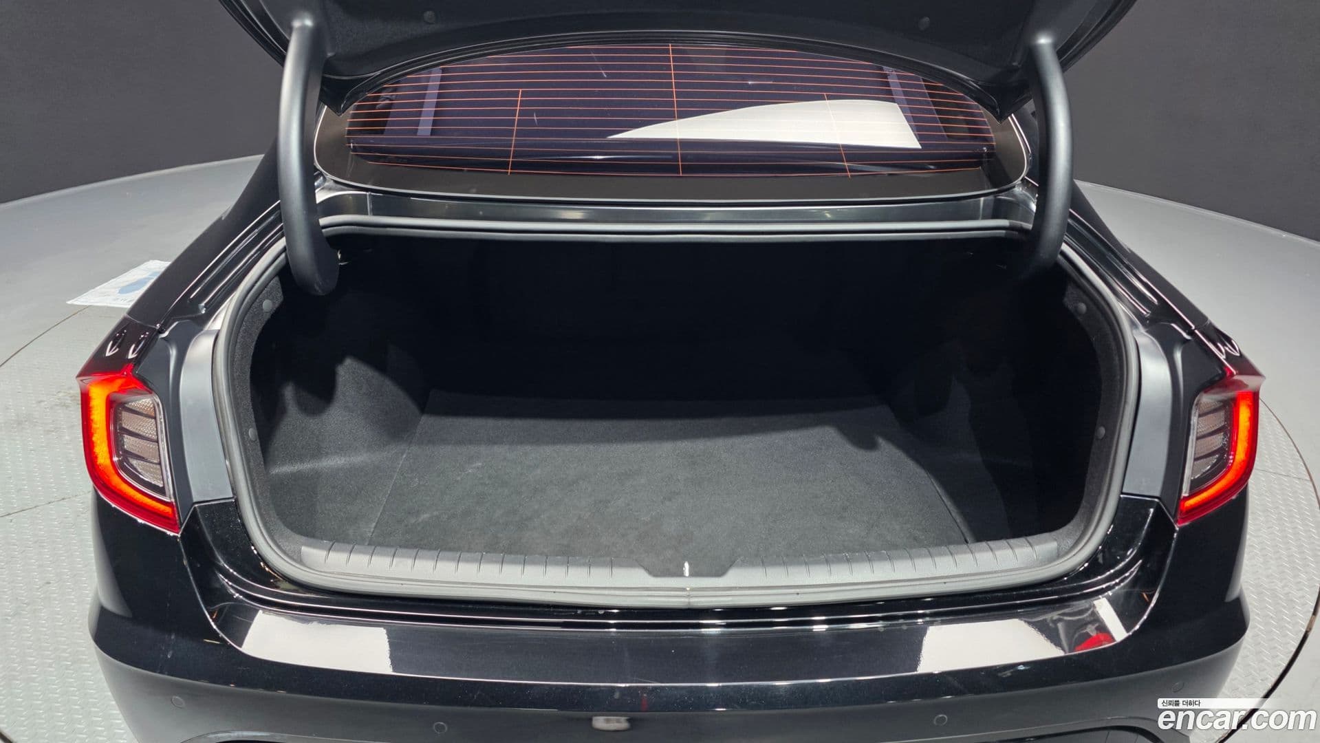 Main__Slider__Photo:Sonata Hyundai 2021.0-19