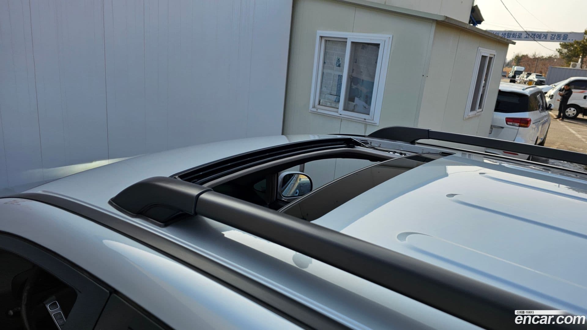 Main__Slider__Photo:KORANDO KG_Mobility_Ssangyong 2014.1-17