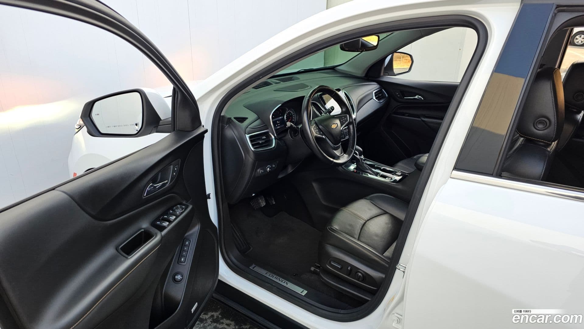 Main__Slider__Photo:Equinox ChevroletGMDaewoo 2022.11-9