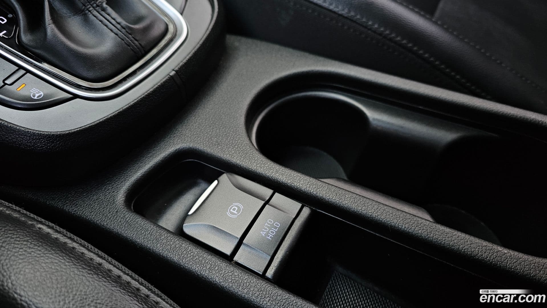 Main__Slider__Photo:Kona Hyundai 2021.10-18