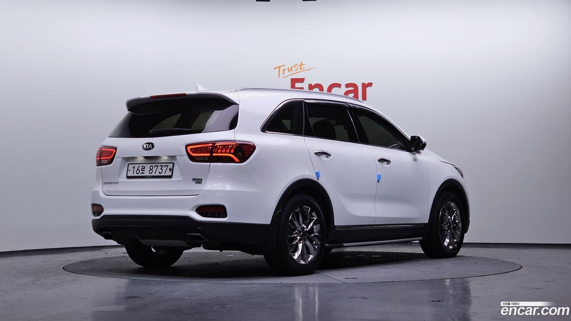 Main__Slider__Photo:Sorento Kia 2018.8-1