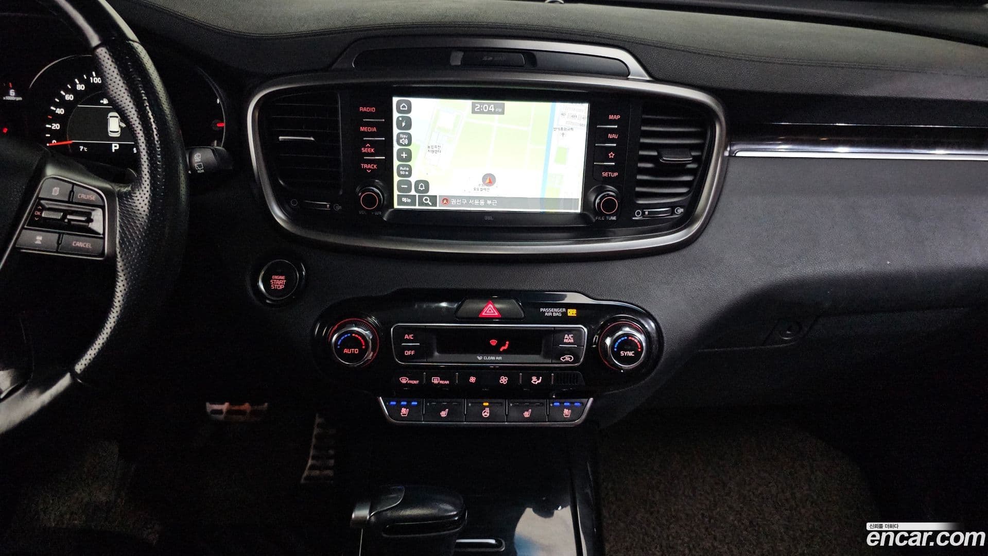 Main__Slider__Photo:Sorento Kia 2018.8-13