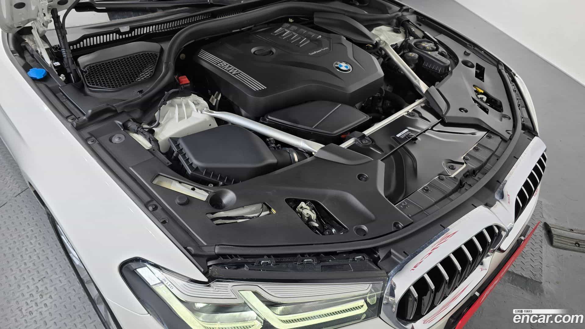 5-Series BMW 2023.6-INNER-006