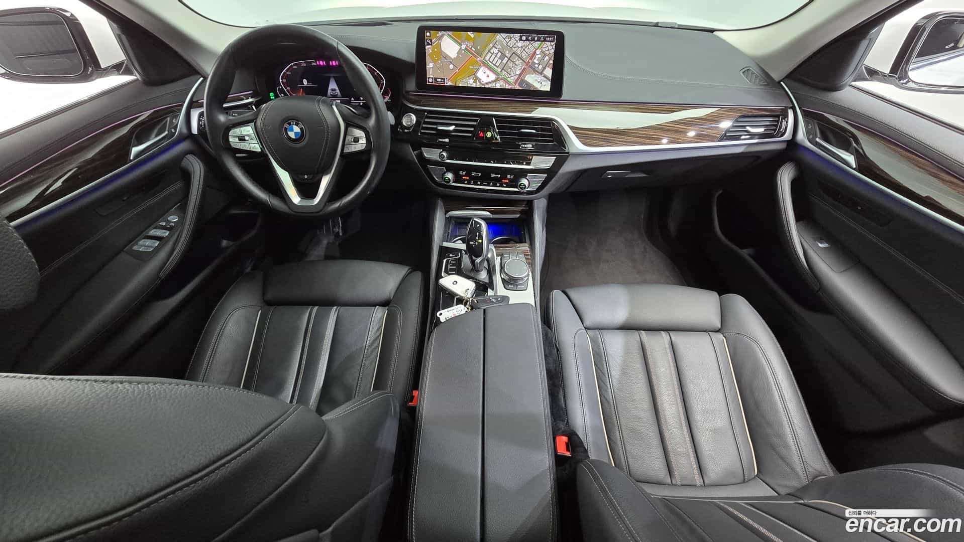 5-Series BMW 2023.6-INNER-007