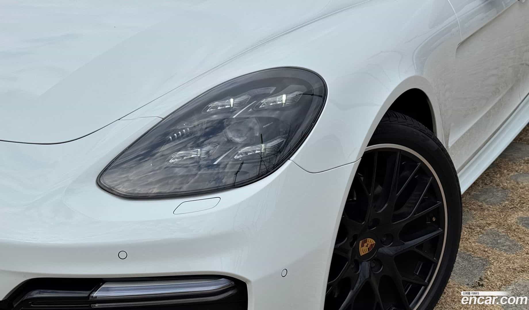 Panamera Porsche 2020.2-INNER-006