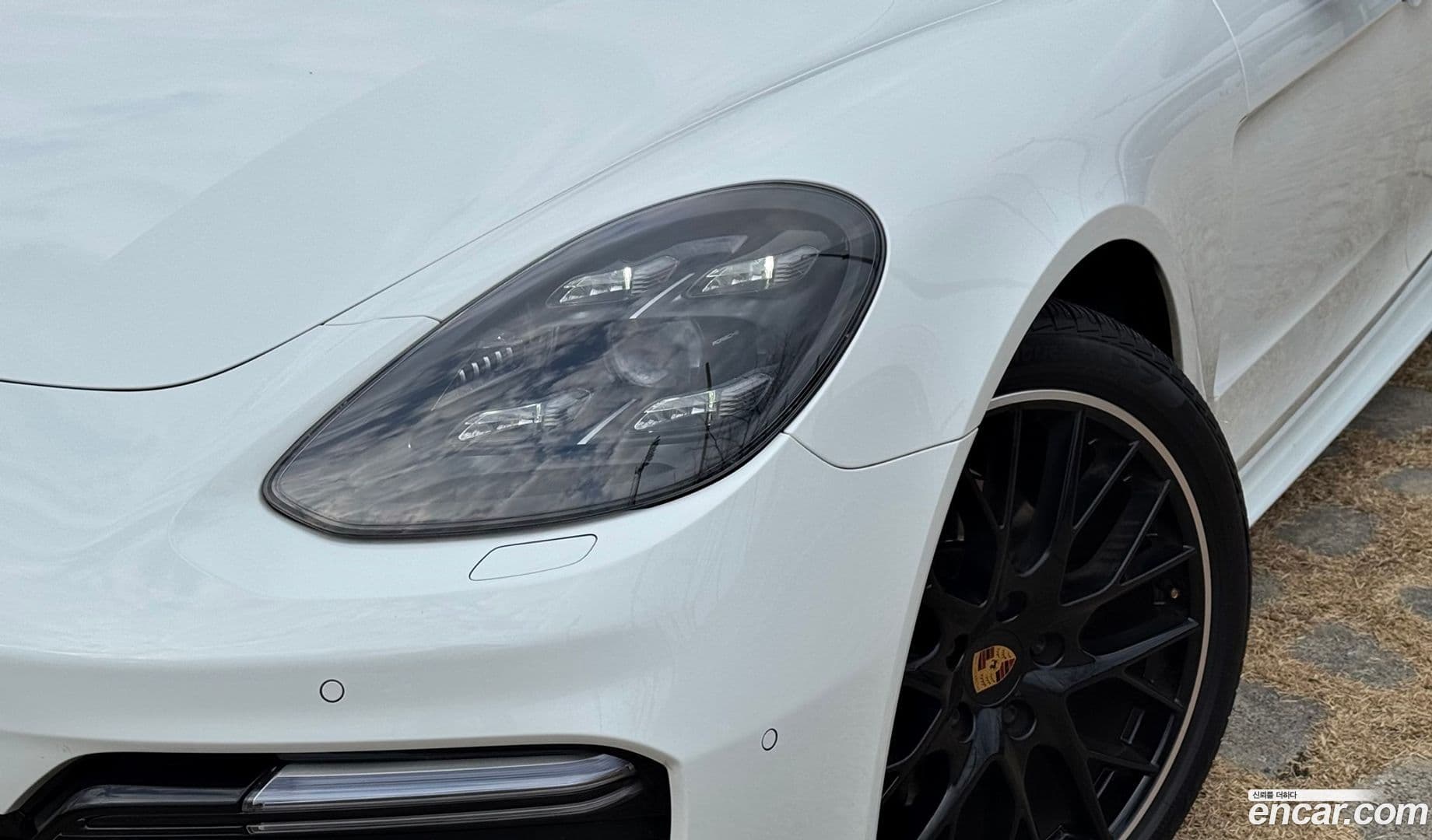 Main__Slider__Photo:Panamera Porsche 2020.2-5