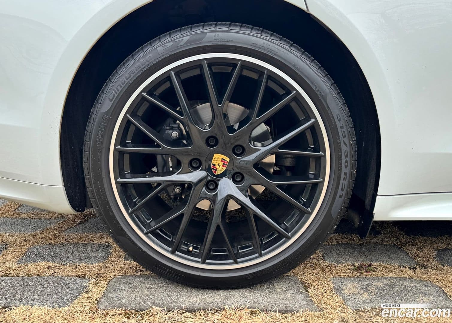 Main__Slider__Photo:Panamera Porsche 2020.2-10