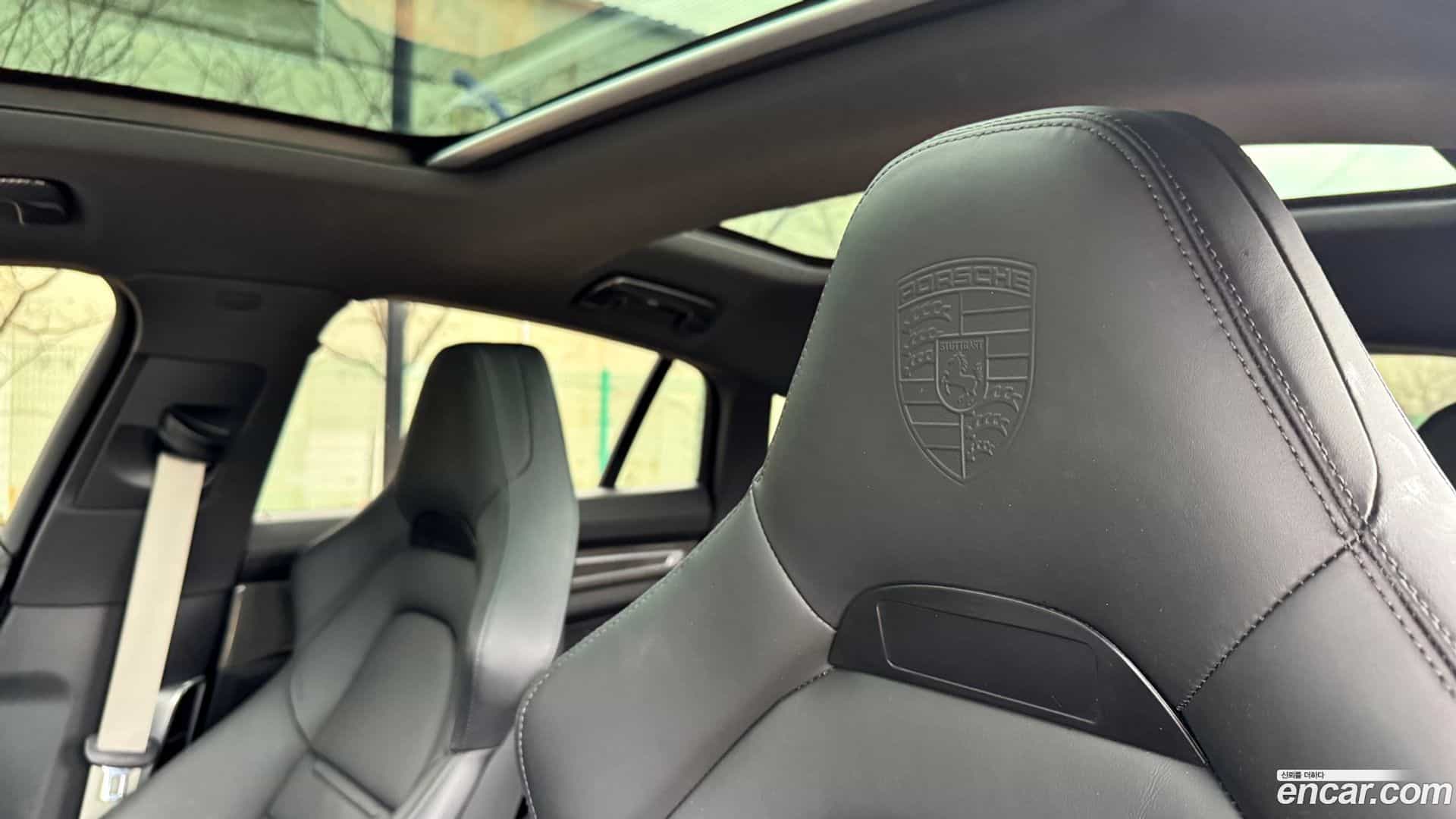 Panamera Porsche 2020.2-OPTION-019