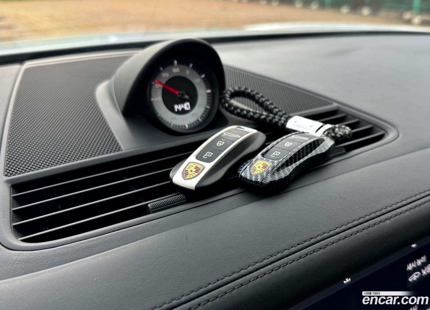 Main__Slider__Photo:Panamera Porsche 2020.2-16