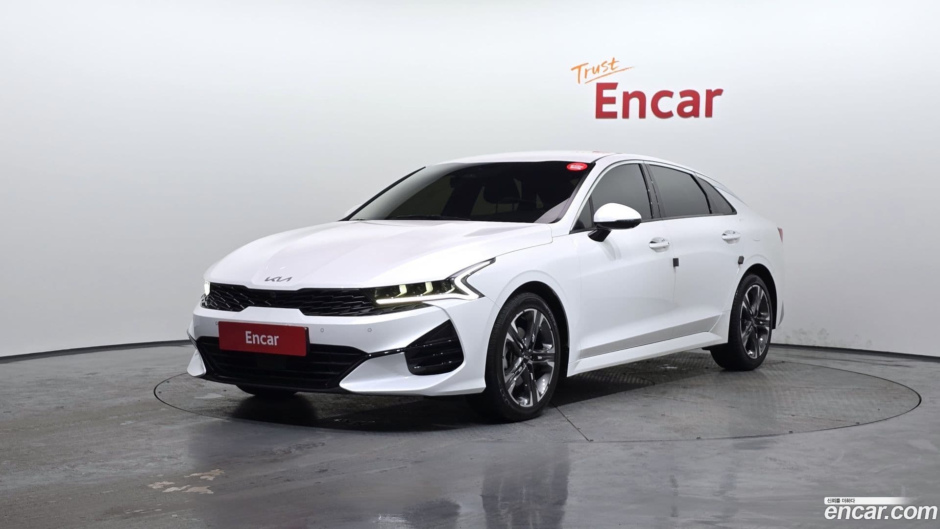 Main__Slider__Photo:K5 Kia 2022.9-0