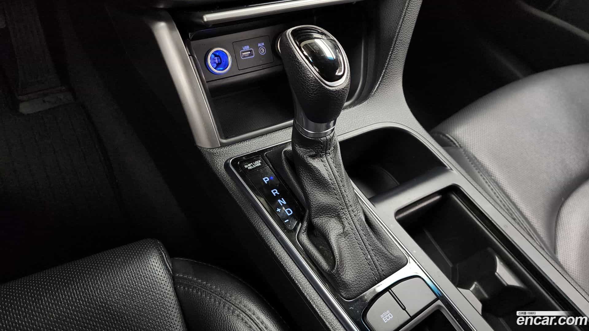 Sonata Hyundai 2016.6-INNER-009