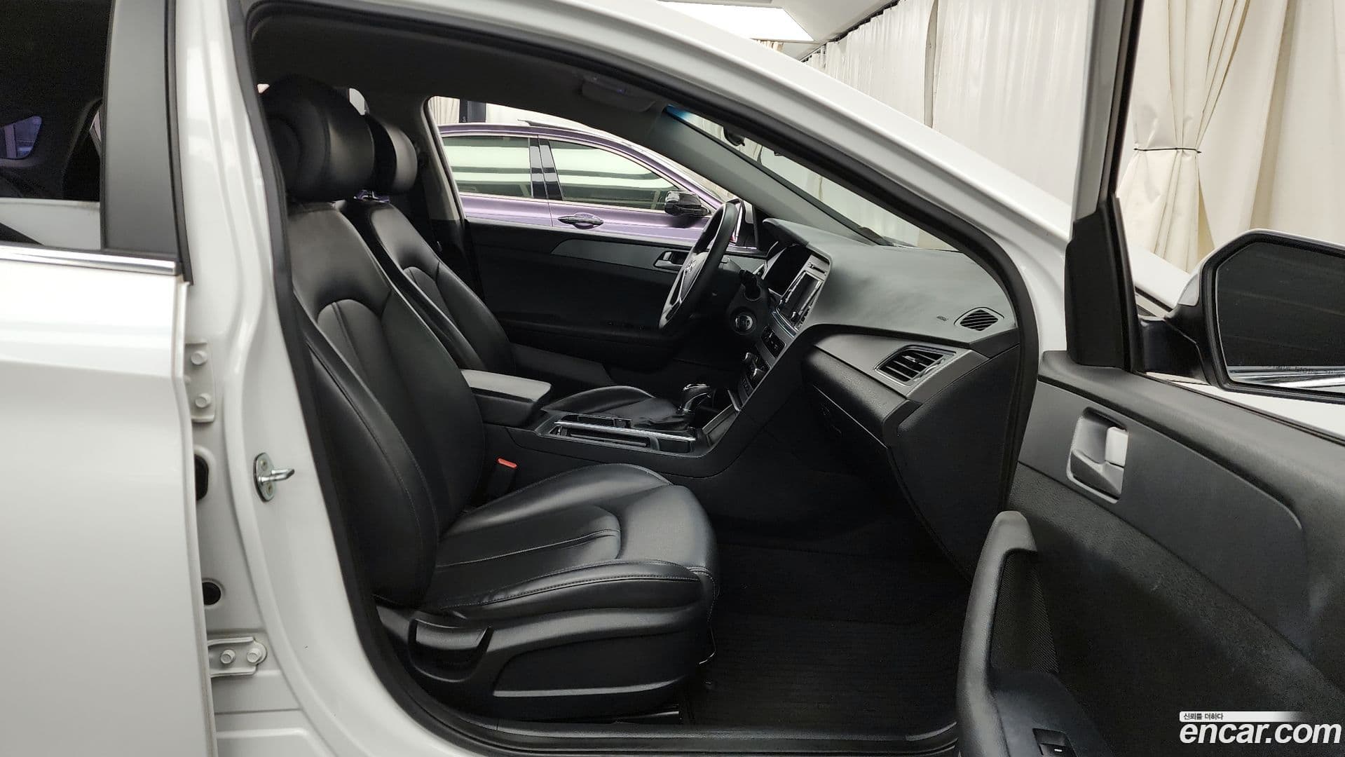 Main__Slider__Photo:Sonata Hyundai 2016.6-10