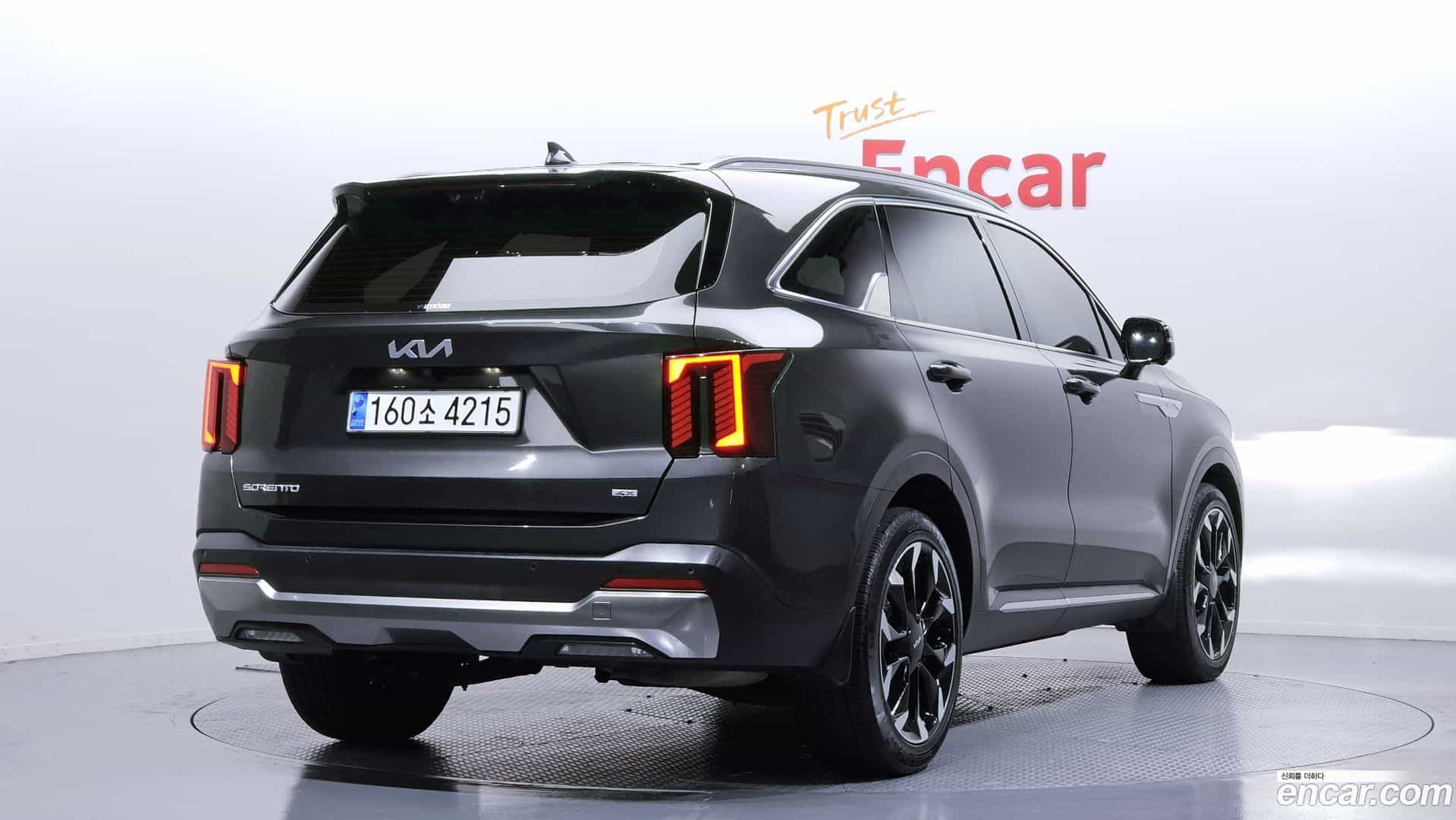 Sorento Kia 2023.9-OUTER-002