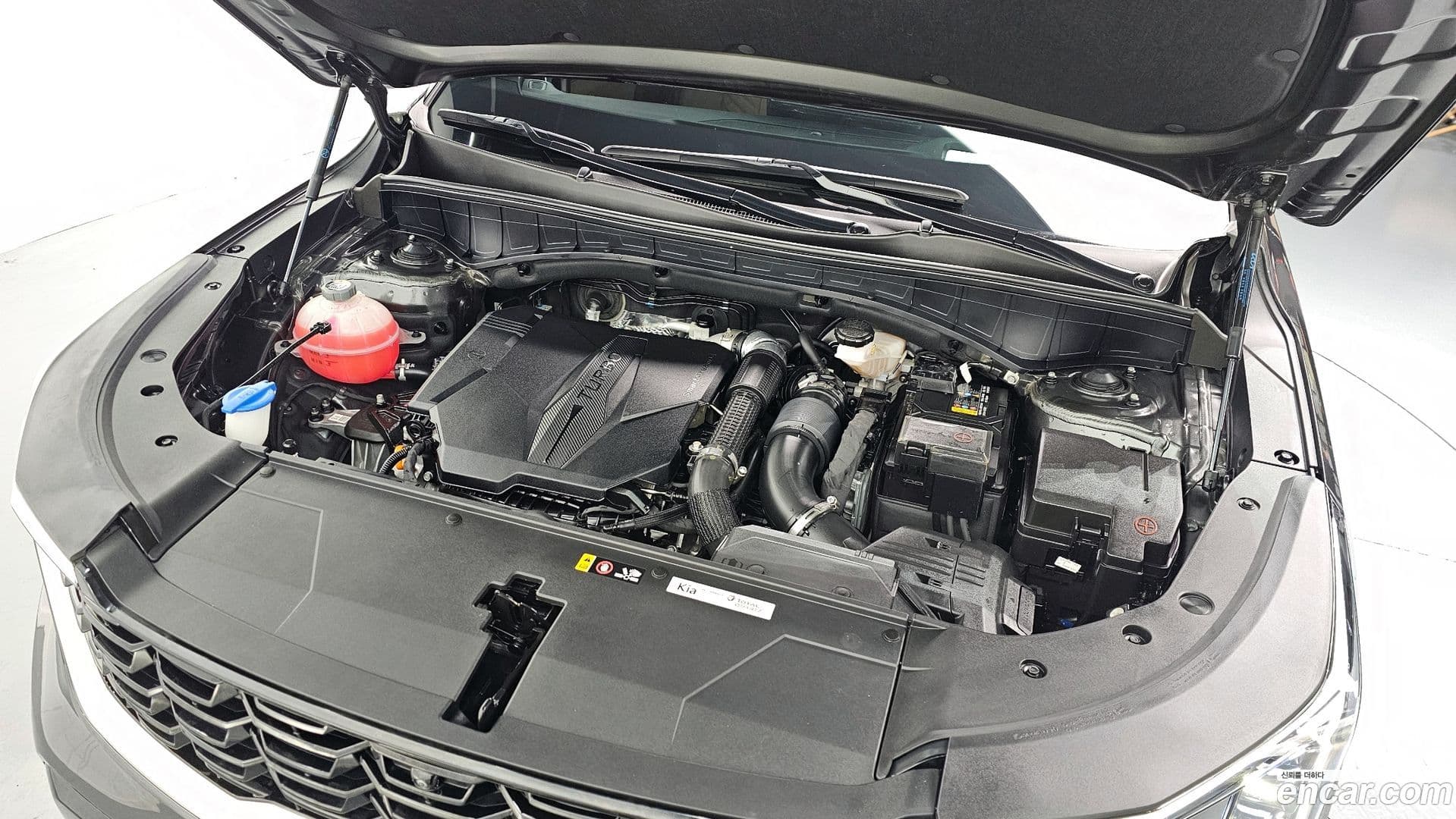 Main__Slider__Photo:Sorento Kia 2023.9-5