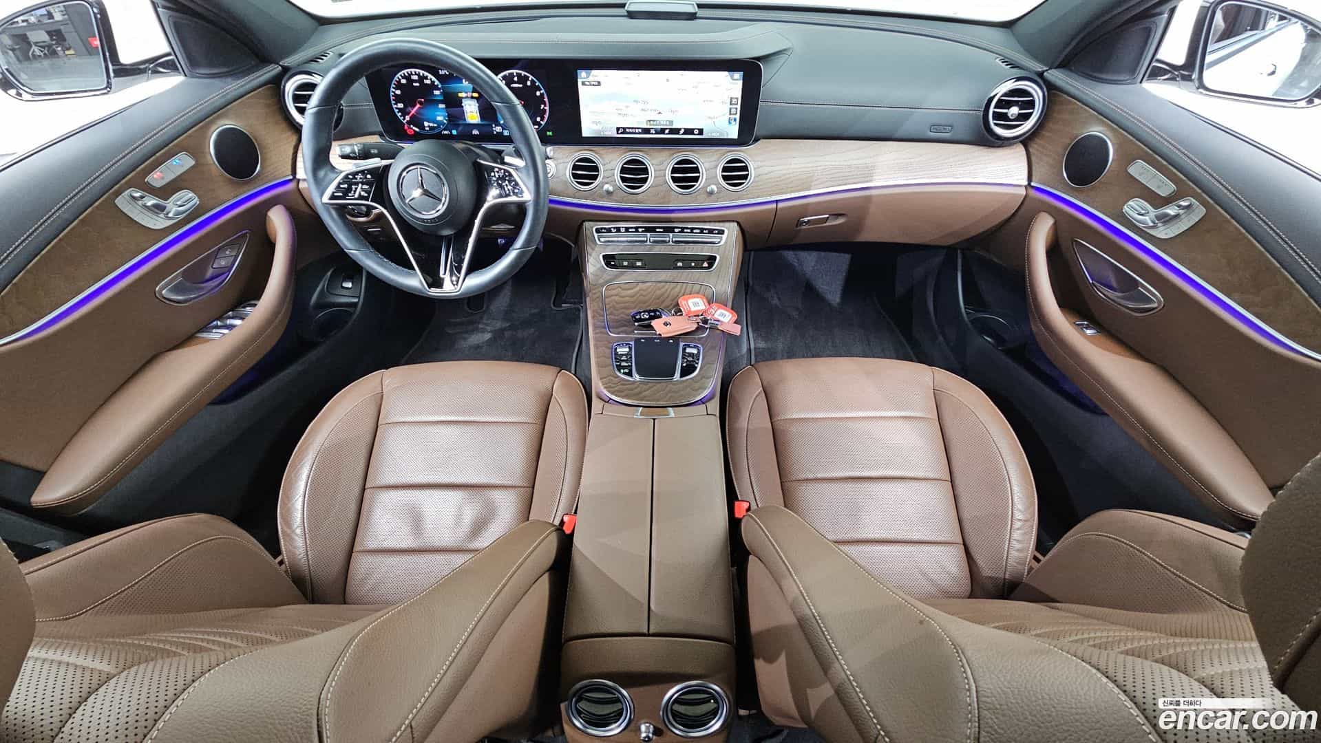 E-Class Mercedes-Benz 2021.3-INNER-008