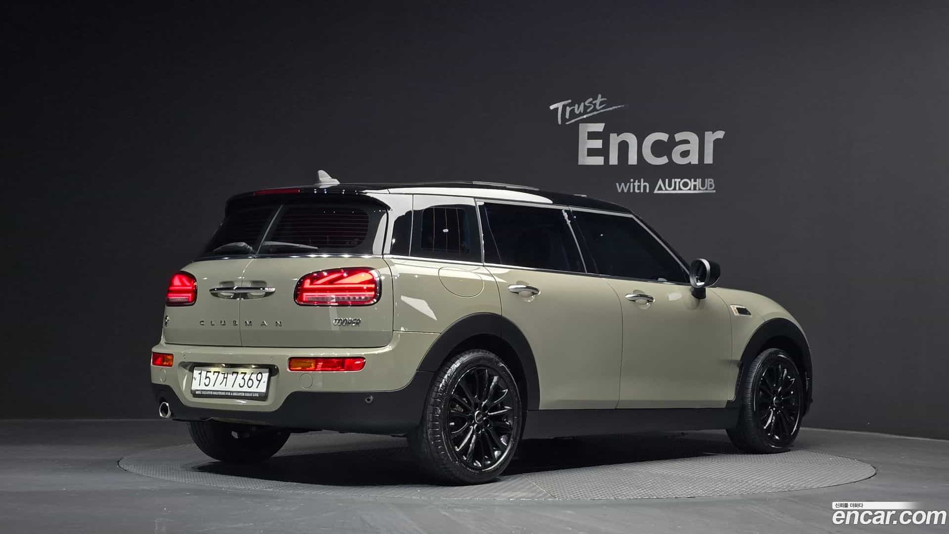 Clubman Mini 2019.11-OUTER-002