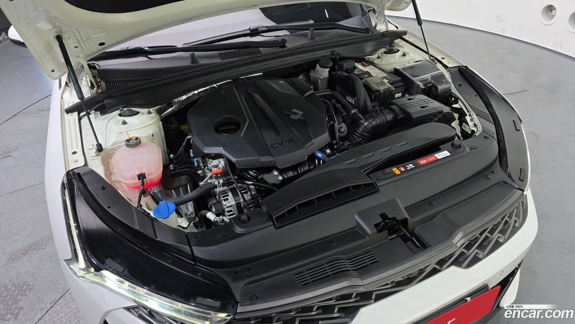 Main__Slider__Photo:K5 Kia 2021.4-5