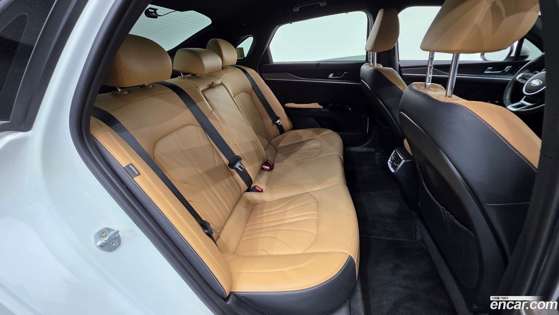 Main__Slider__Photo:K5 Kia 2021.4-19