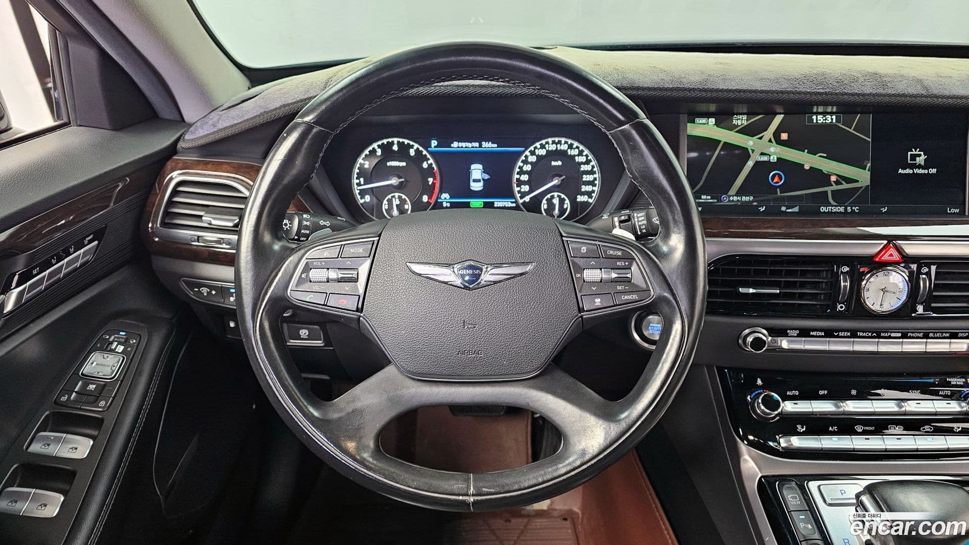 Main__Slider__Photo:EQ900 Genesis 2017.2-12