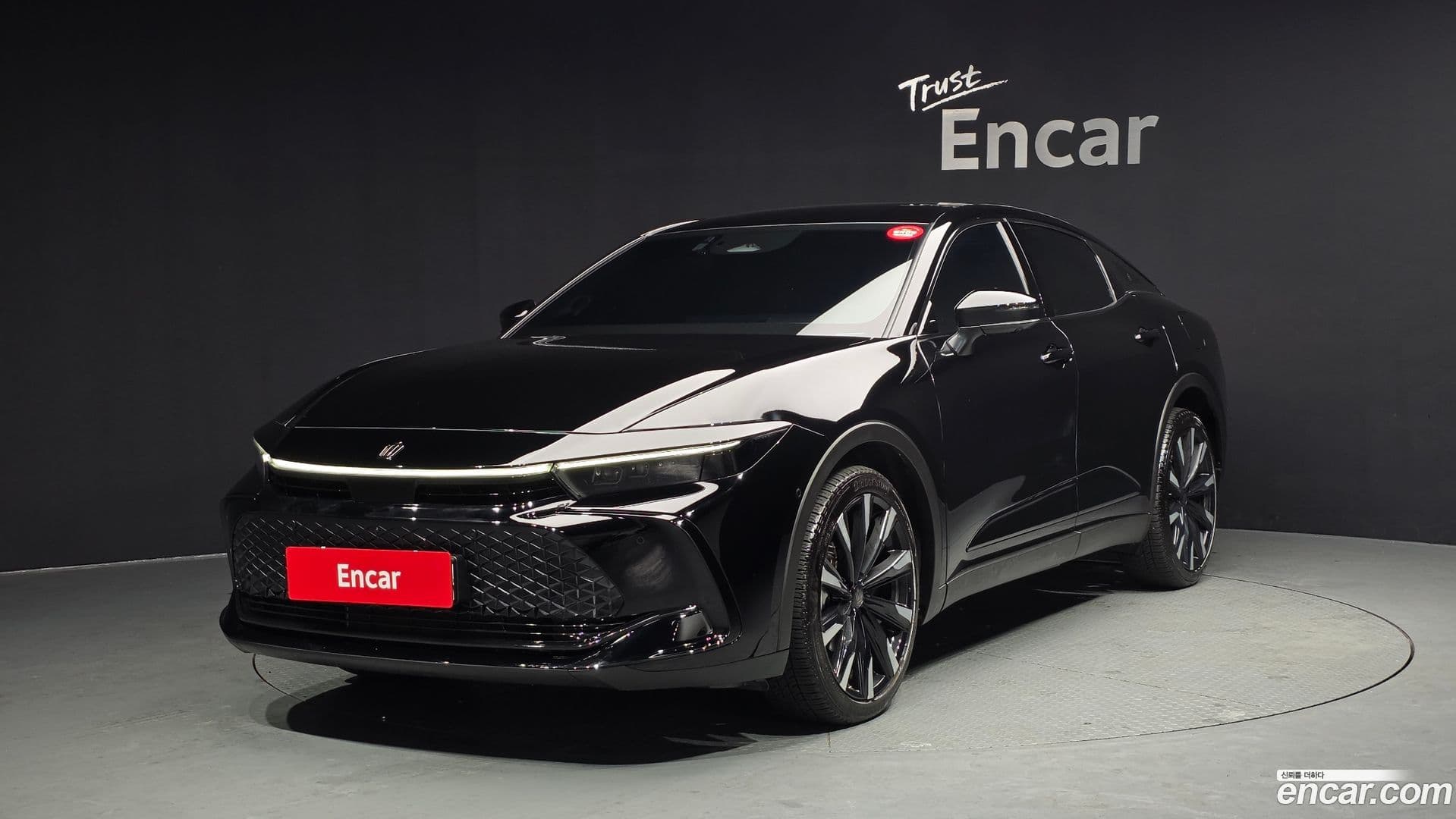 Main__Slider__Photo:Crown Toyota 2023.5-0