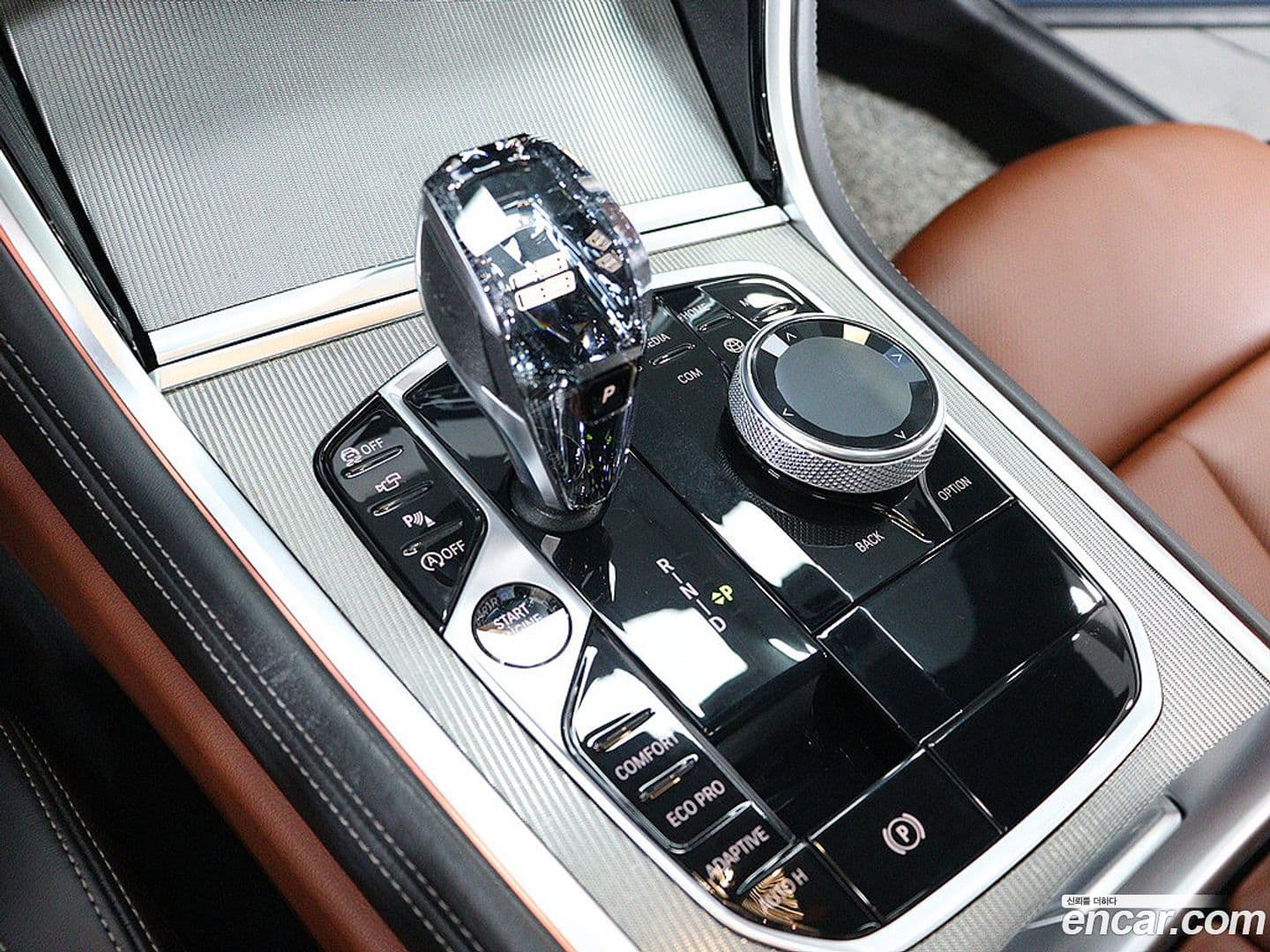 Main__Slider__Photo:8-Series BMW 2021.0-8