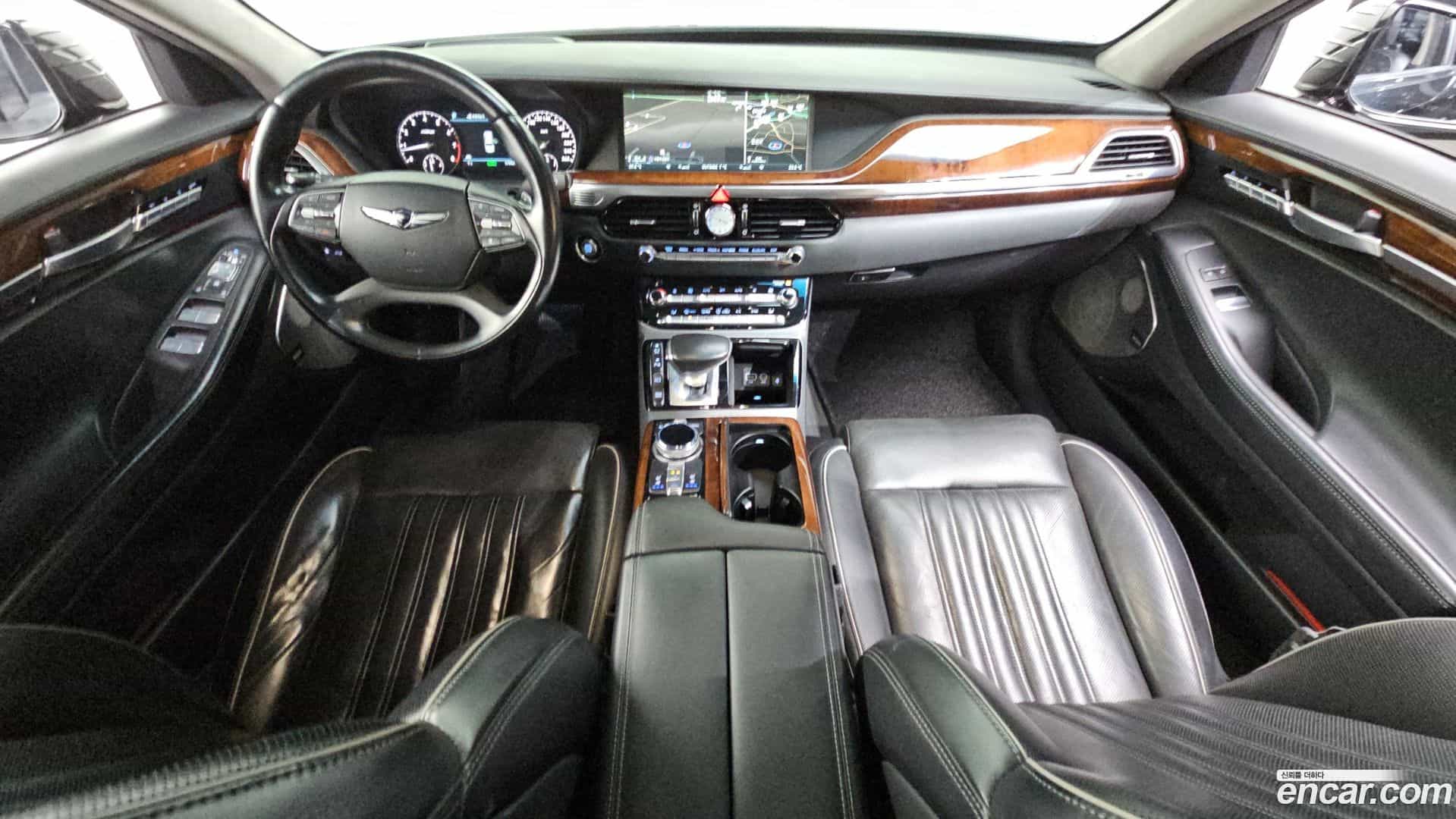 EQ900 Genesis 2016.1-INNER-007