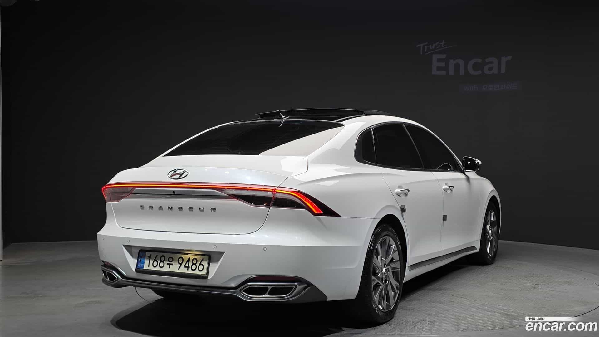 Grandeur Hyundai 2021.11-OUTER-002