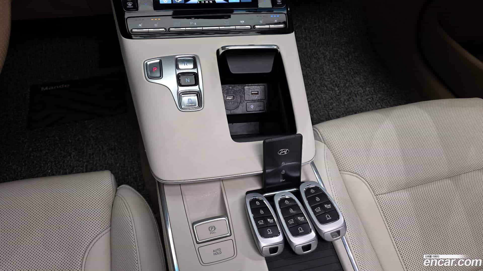 Grandeur Hyundai 2021.11-INNER-009