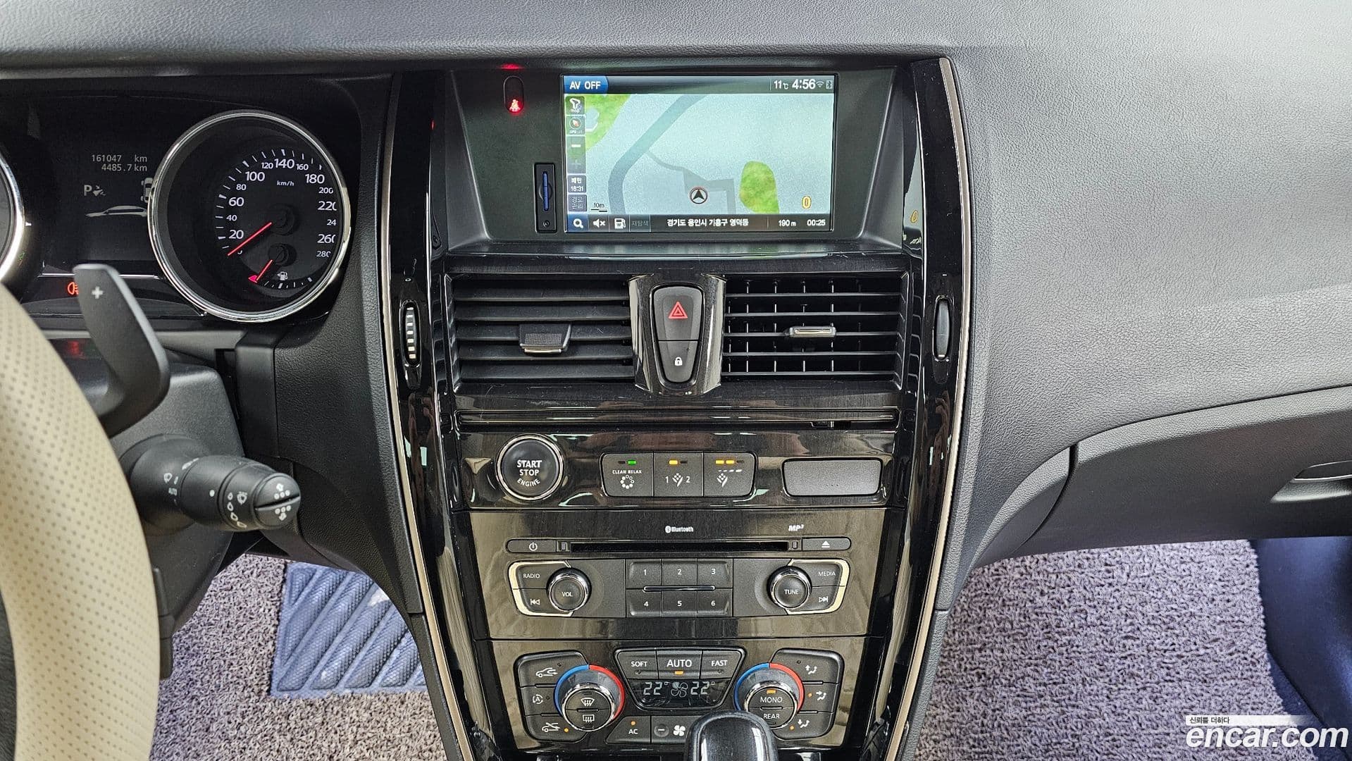 Main__Slider__Photo:SM7 Renault-KoreaSamsung 2015.1-15