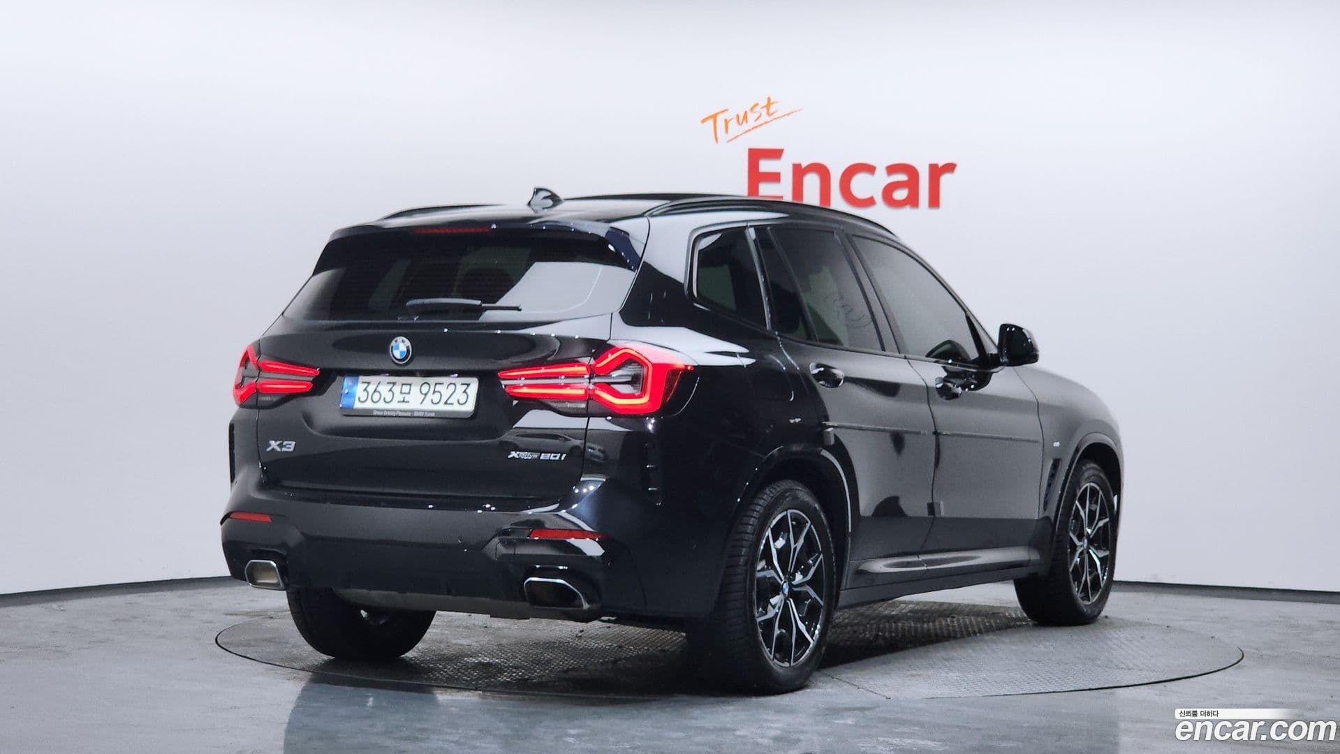 Main__Slider__Photo:X3 BMW 2021.10-1