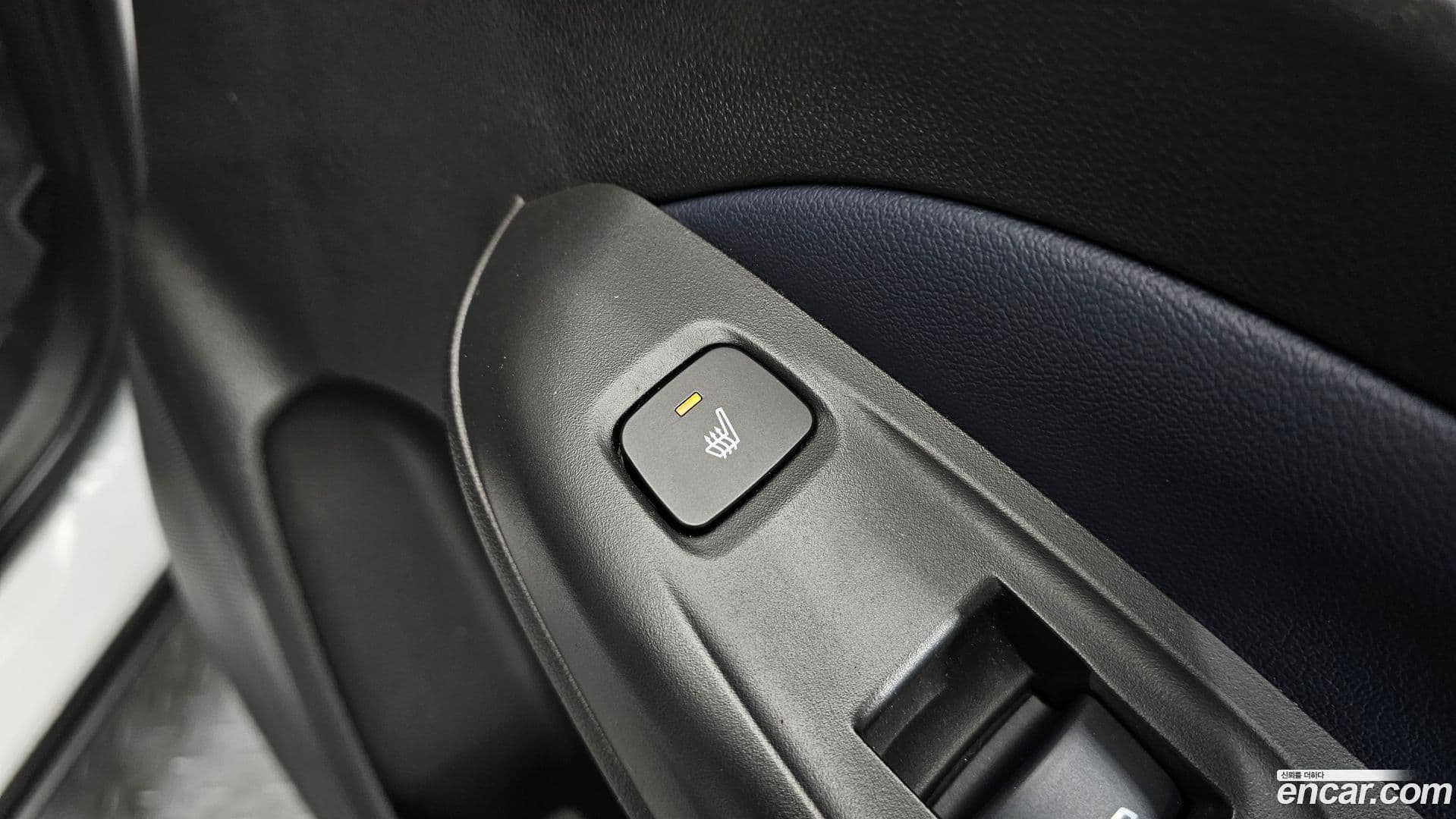 Main__Slider__Photo:볼트 EUV ChevroletGMDaewoo 2022.9-17